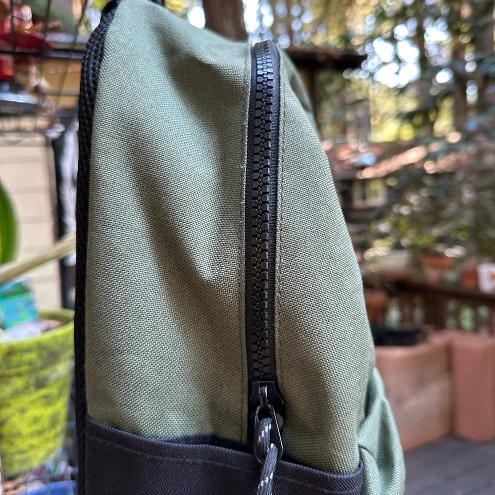 CHAMPION Olive and Black Men's Backpack Larger Size Like Mew Condition Trending
